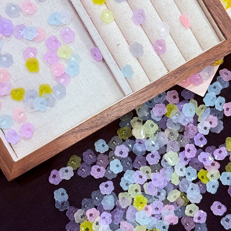Resin Art Case - 50 szt. 11X10,5mm Mini Ozdoby z